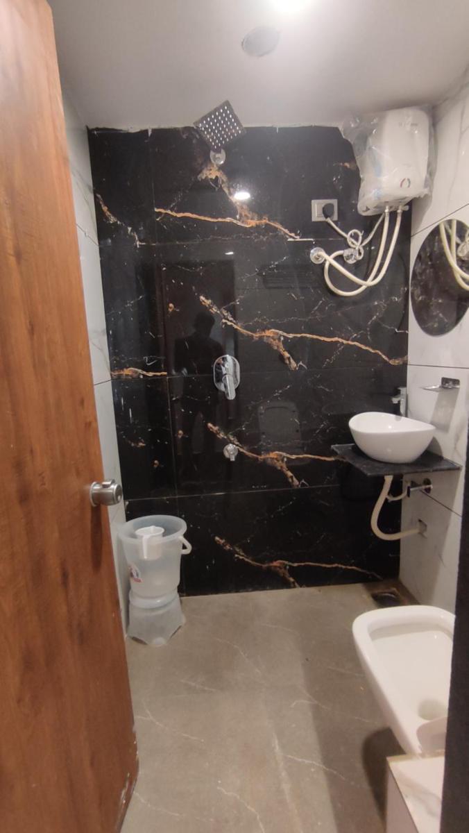 Hotel Prime Land - Housity