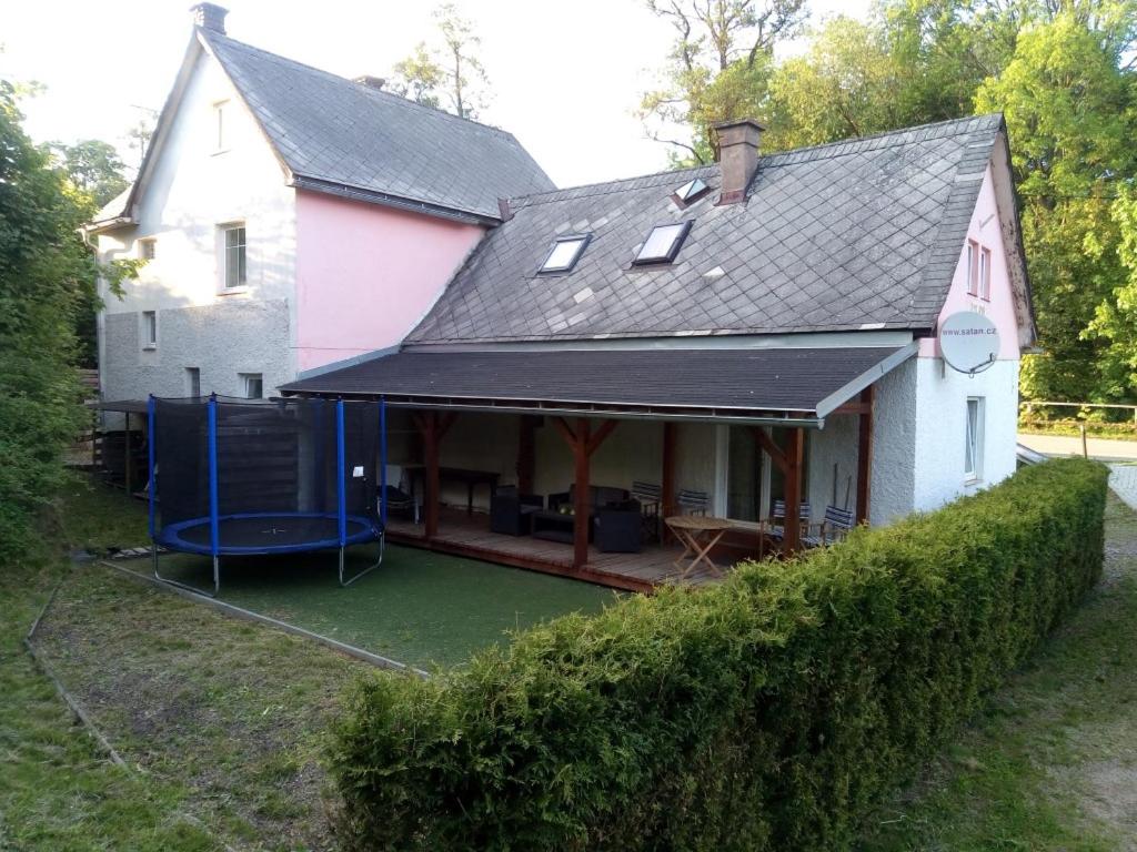 Rekreační dům KRKONOŠE - Ubytování - Holidayhome Lampertice - Housity