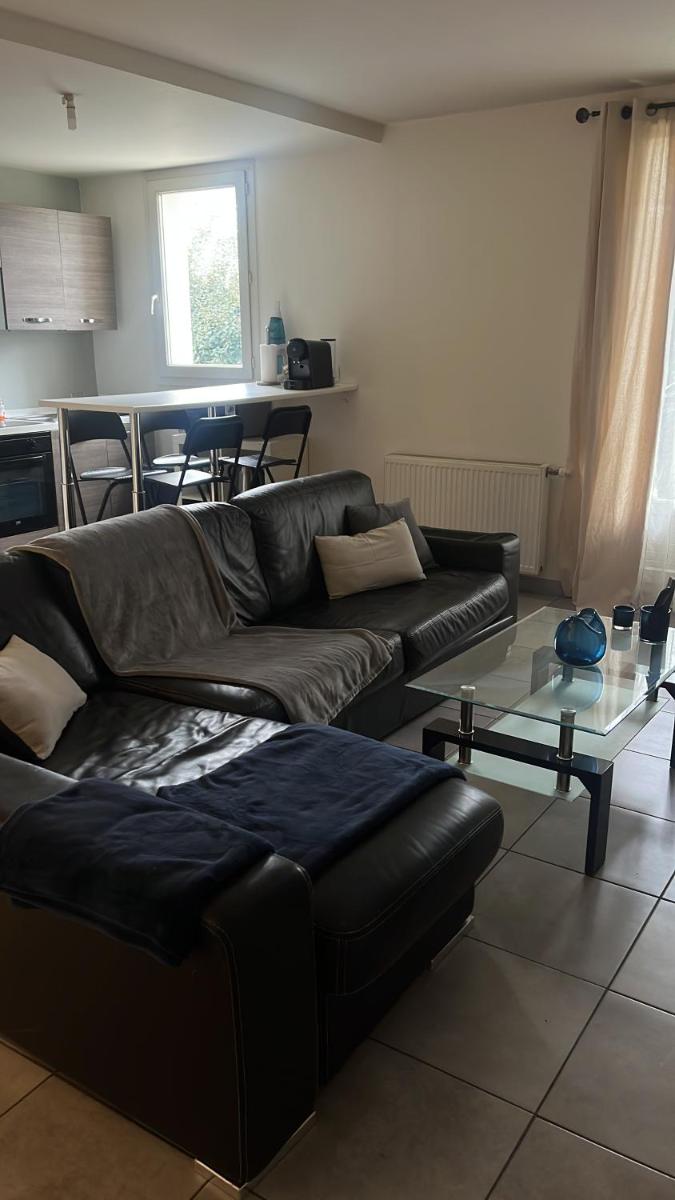 Appartement type T3 vaulx la soie - Housity