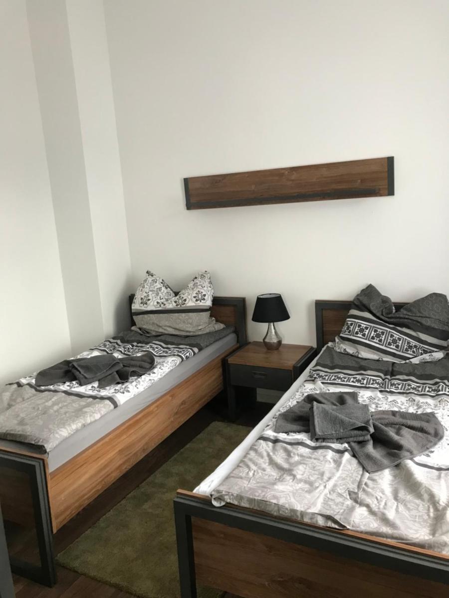Mimalou City Apartment Gößnitz - Housity