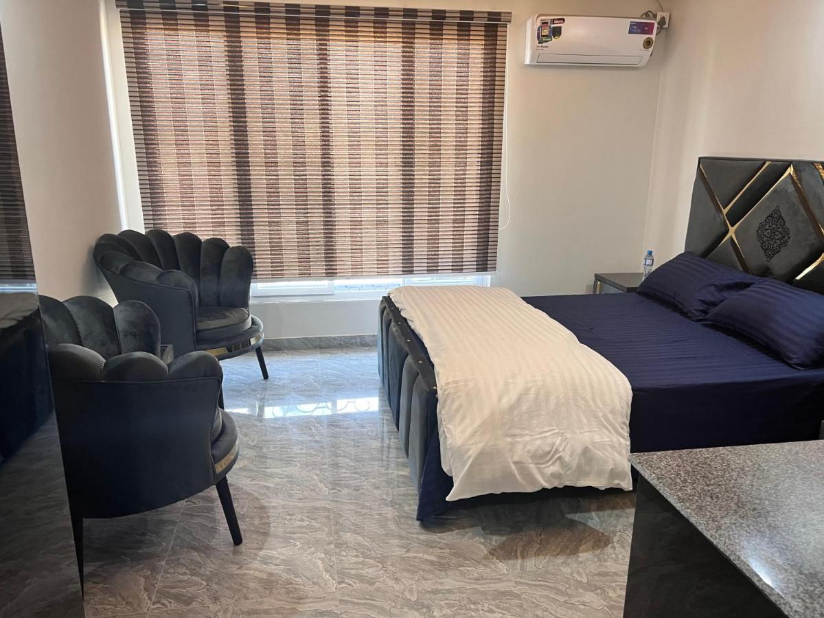 Midwest Lodge - Housity