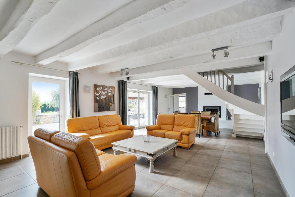Villa charmante à Saint Sylvestre sur Lot avec piscine privée - Housity