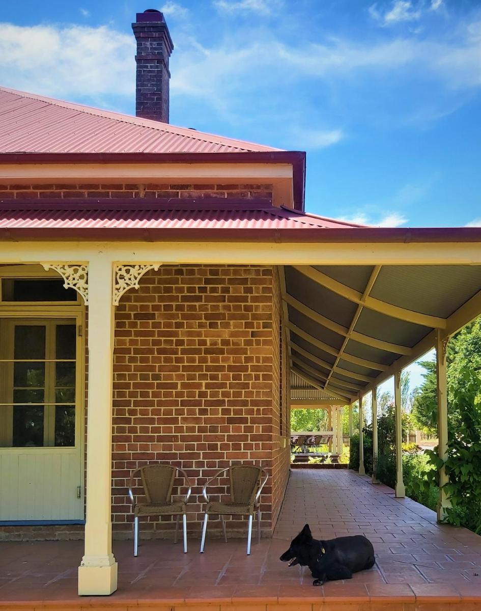 Glenwood Homestead - Farm Stay Accommodation - Housity
