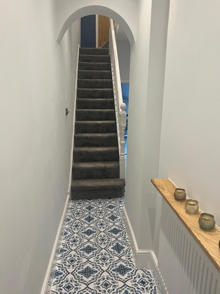 Luxury 2 bed Apartment Great location - Housity