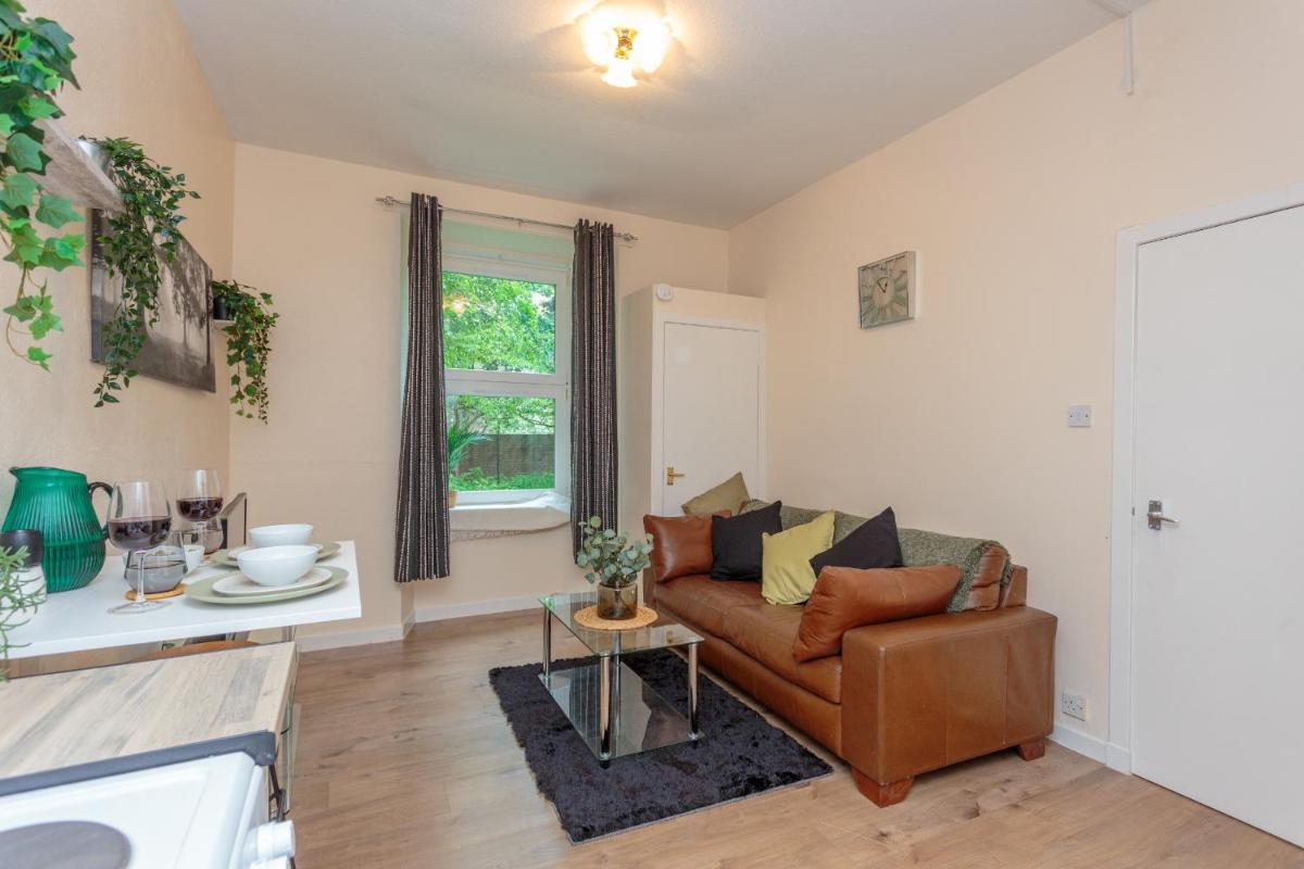 Cozy 1B groundfloor - 8 Minute from city centre - Housity