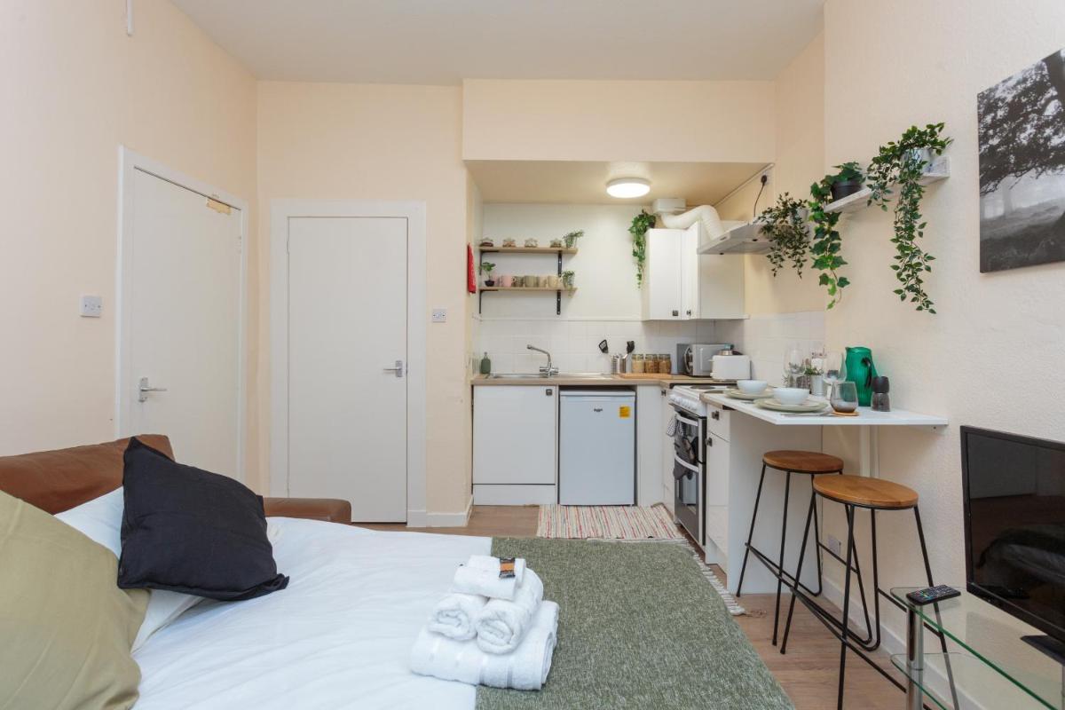 Cozy 1B groundfloor - 8 Minute from city centre - Housity