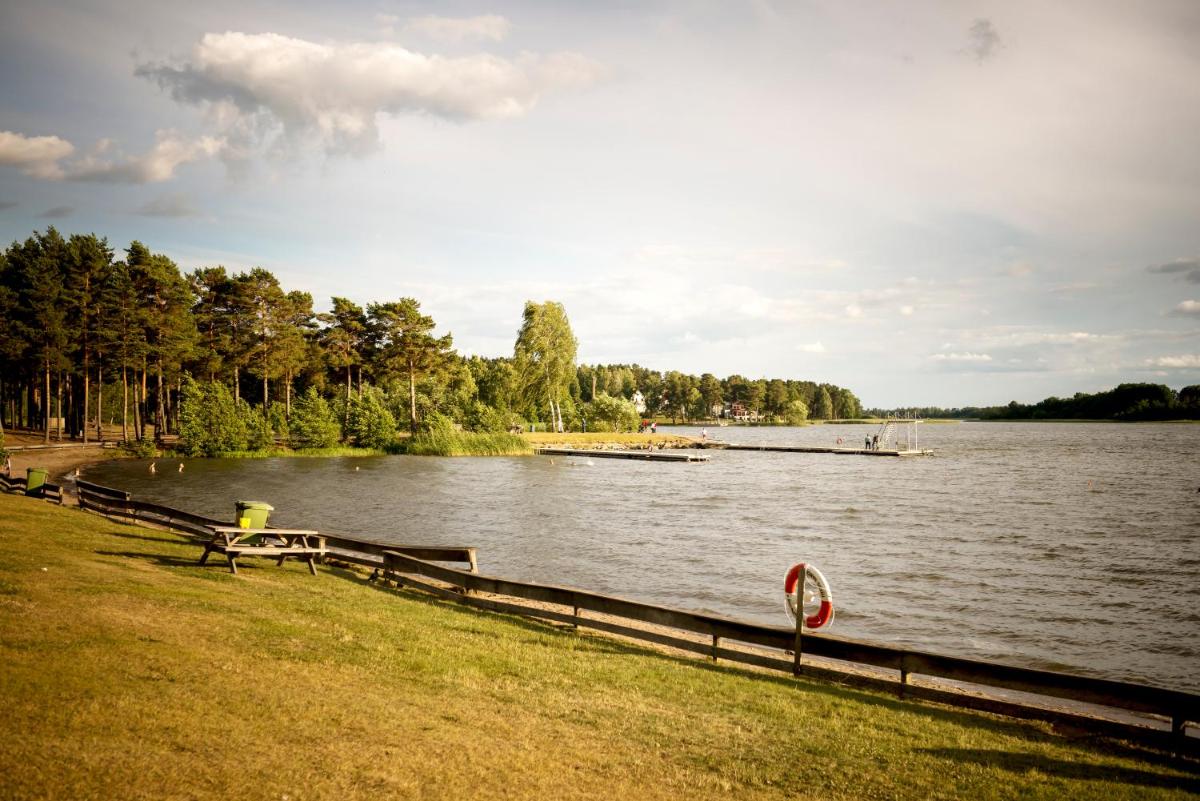 First Camp Bredsand-Enköping - Housity