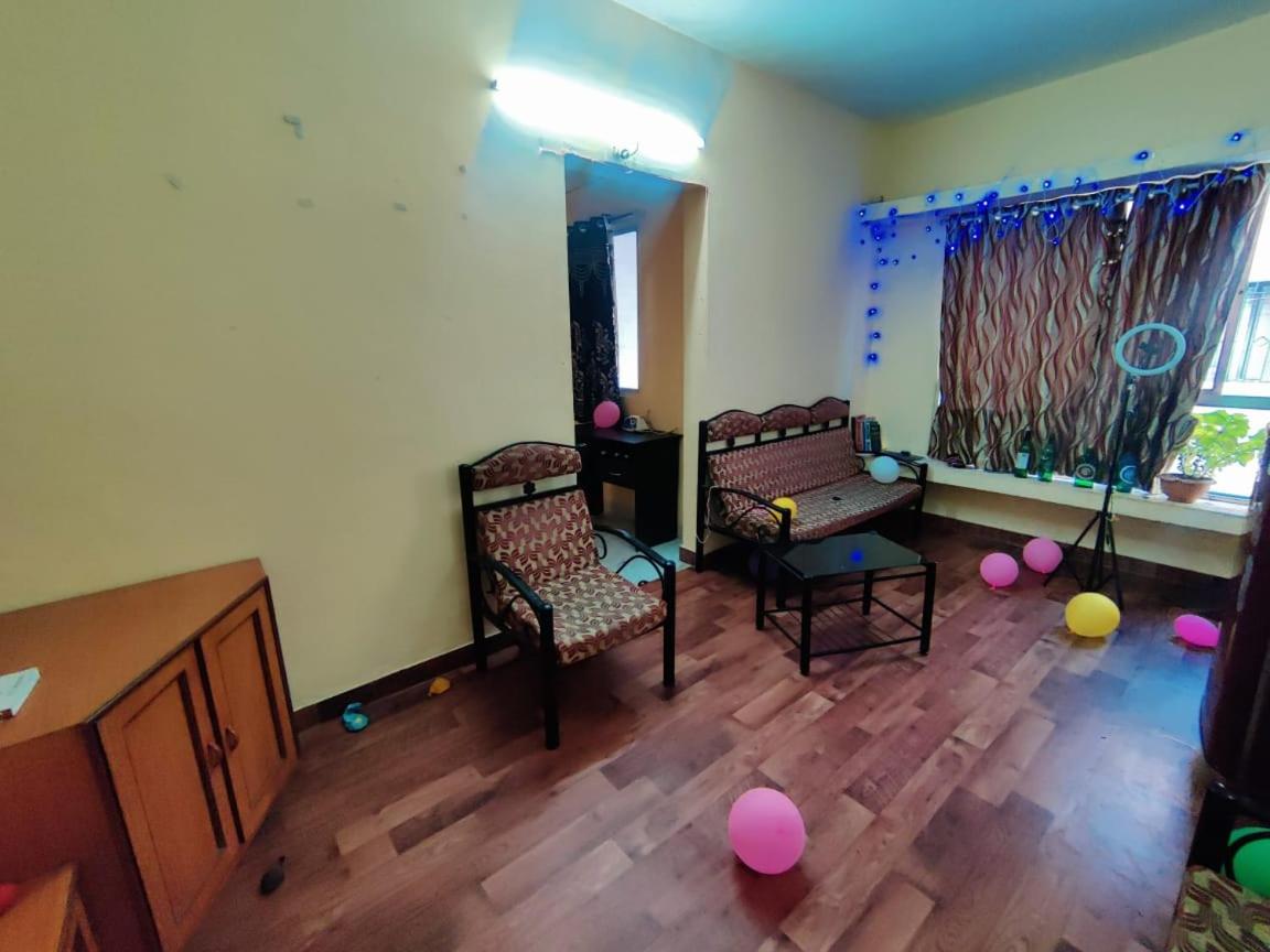Elegant Inn - Housity