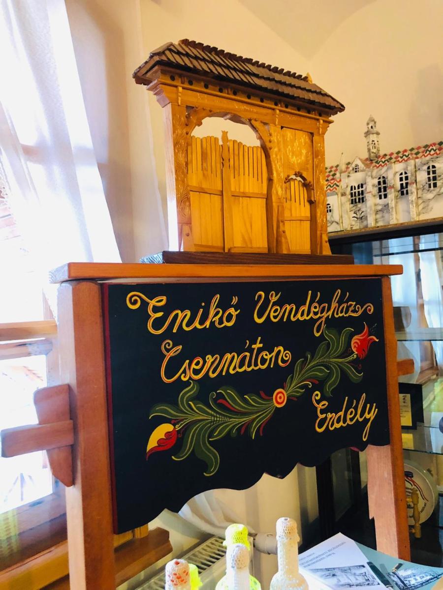 Enikő Vendégház - Housity