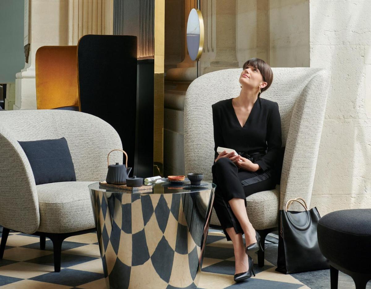 Coin salon dans l'établissement InterContinental Lyon - Hotel Dieu by IHG