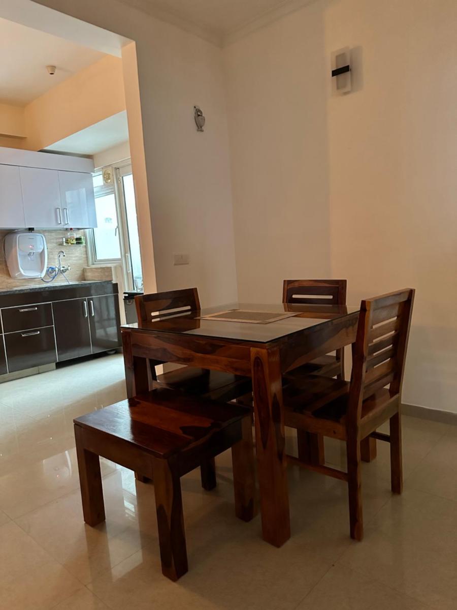 Villa Vista - Housity