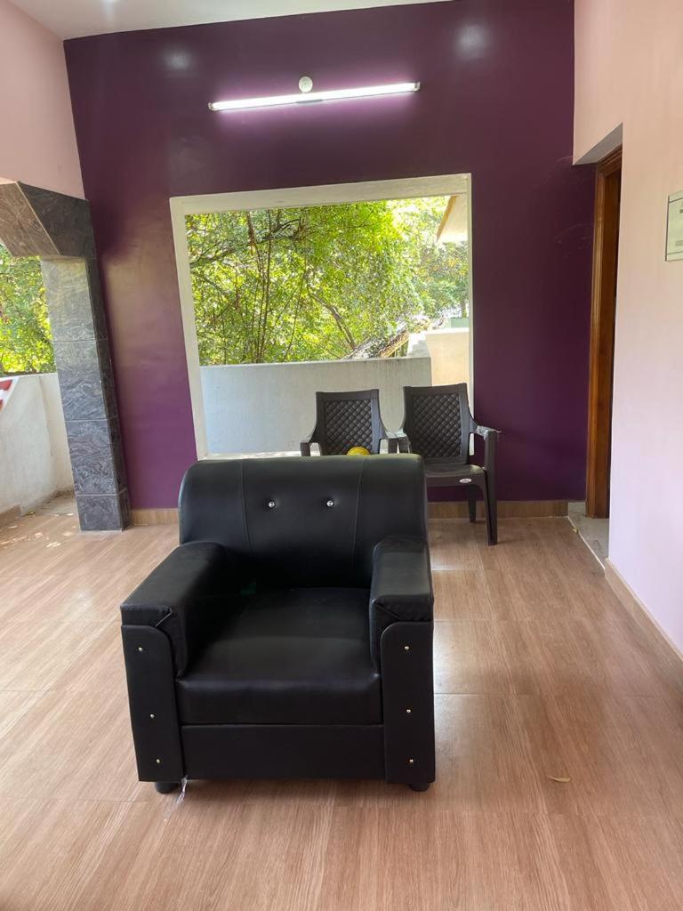 River view service apartment 2bhk - Housity