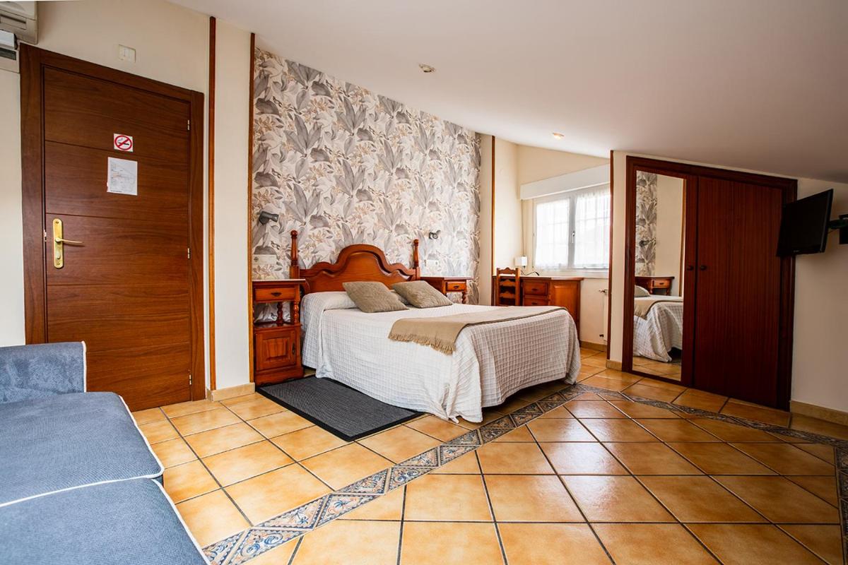 Pensión Zumardi - Housity