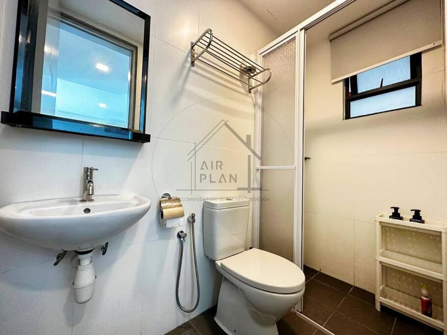 Suitetrails - PD D'Wharf Duplex 3BR - Full Seaview (Up To 12 Pax)