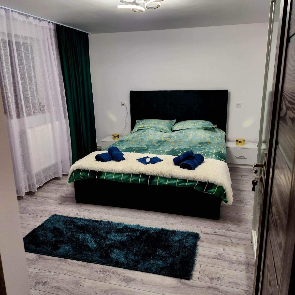 La Unchiu - Housity