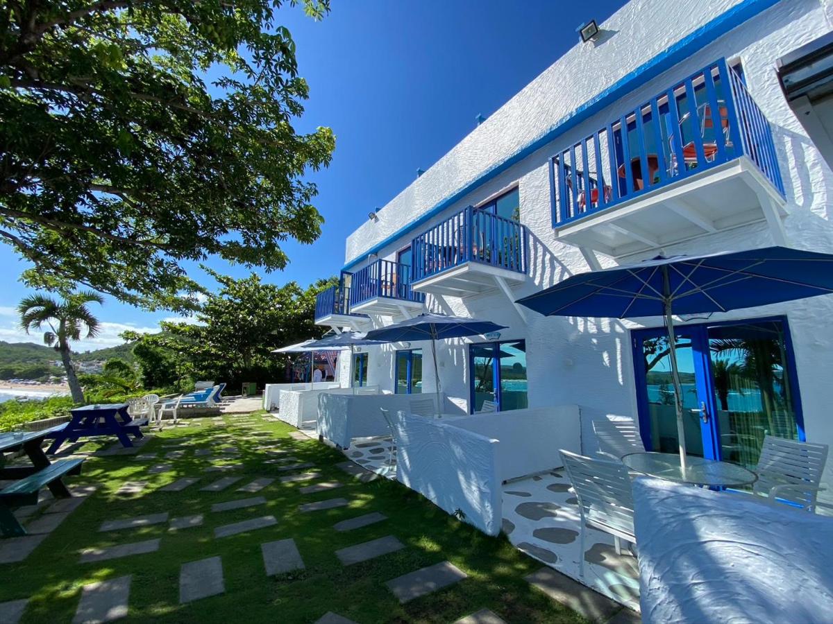 Golden Coast 36 - Sea View B&B - Housity