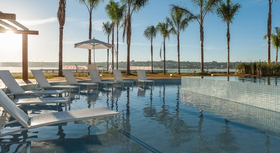 Excelente ap beira lago - Housity