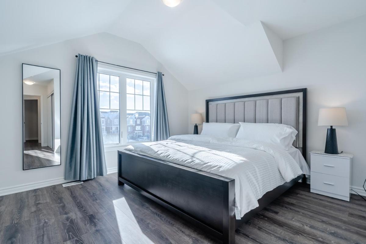 Stylish Family-house near Wasaga Beach - Housity