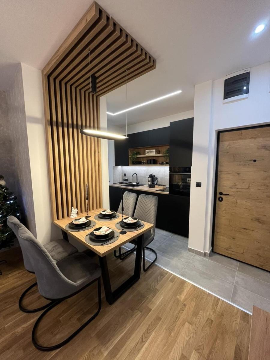 Apartman Sara - DivčiNova - Housity