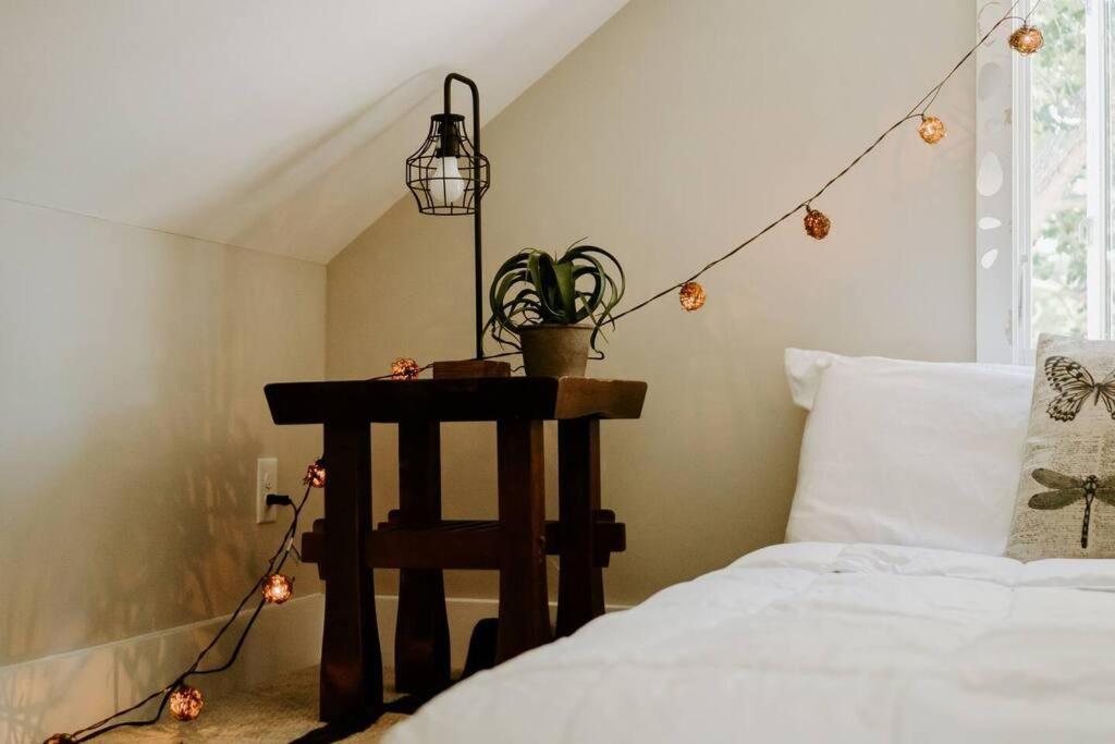Perfect [big] Tiny Home for a Coastal Getaway - Housity