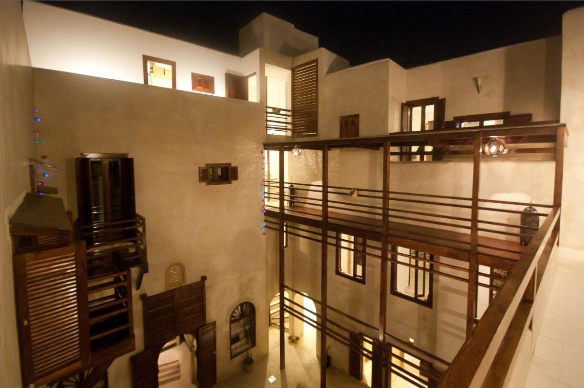 Riad El Maâti - Housity
