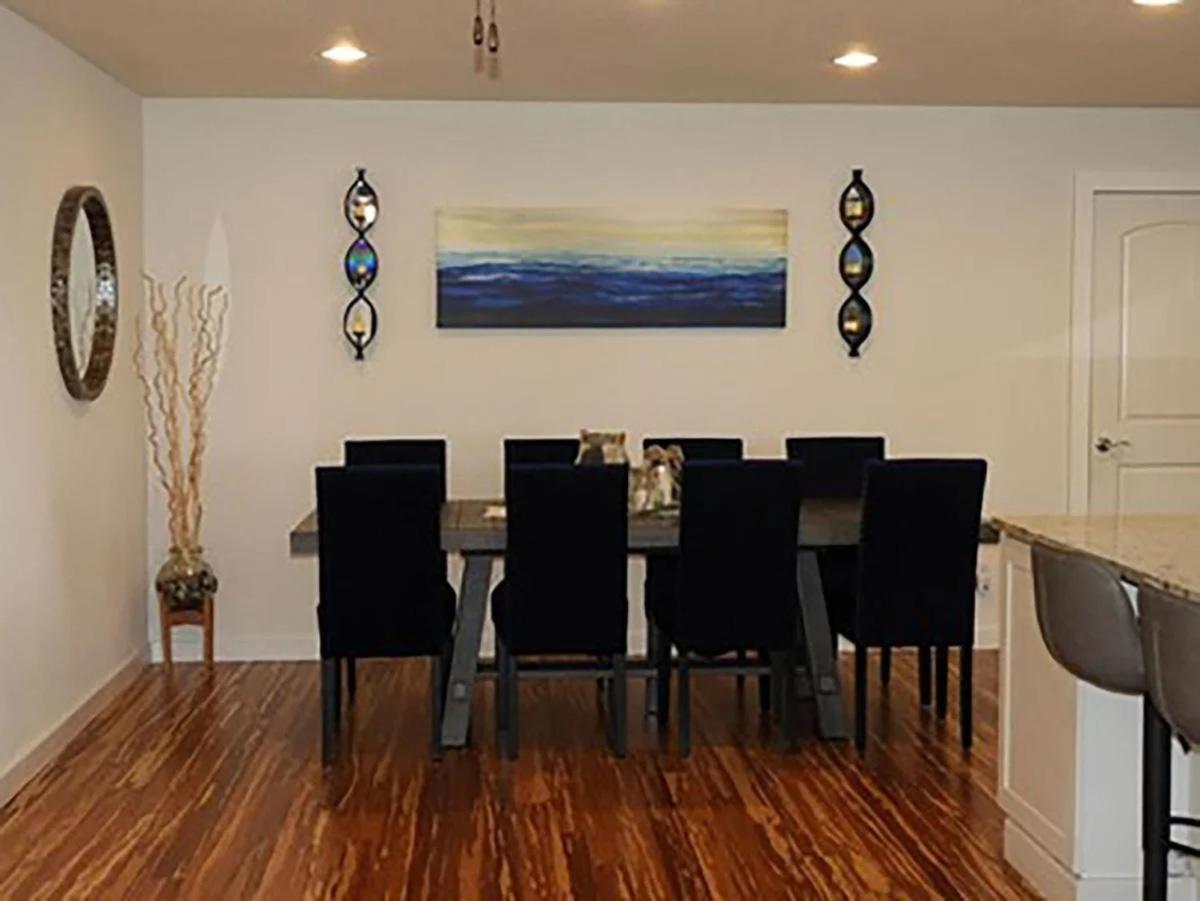 Ocean View Escape - Housity