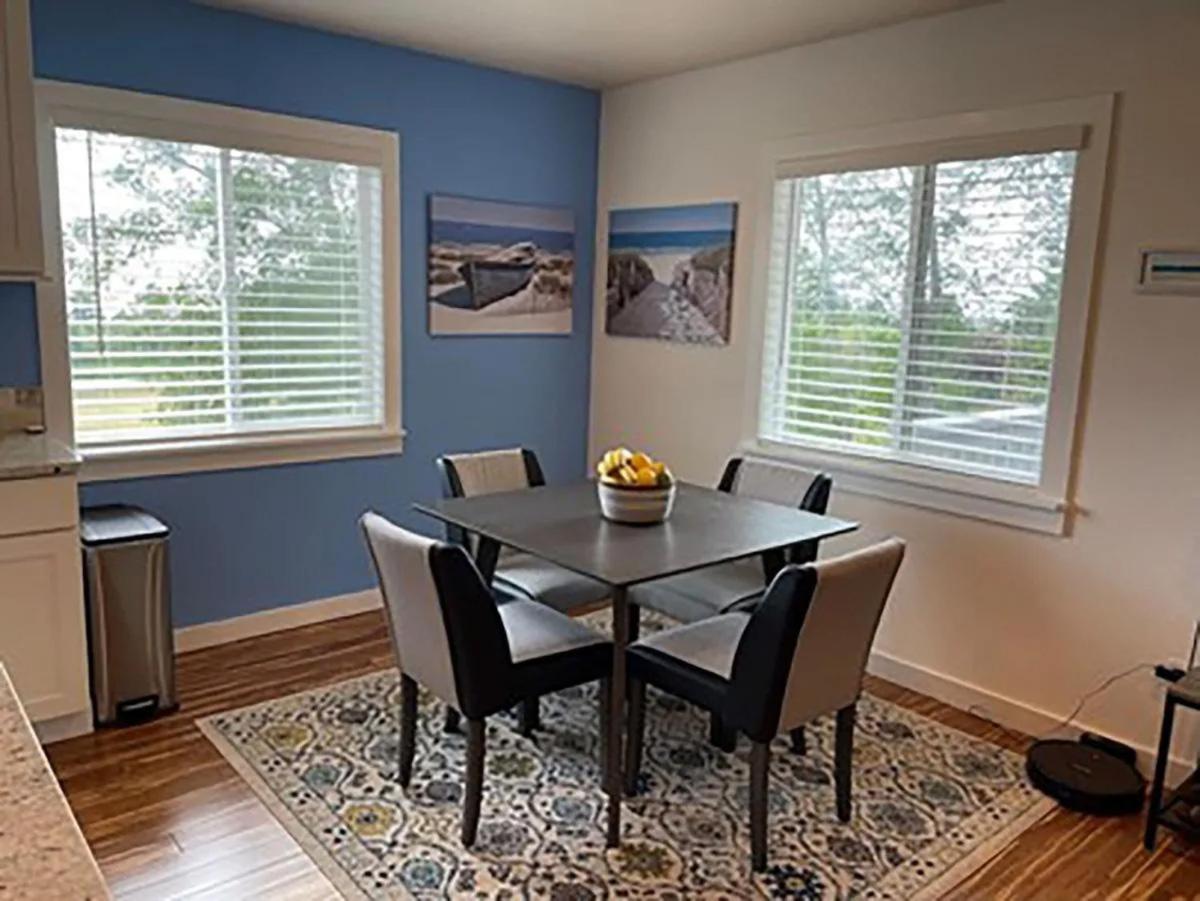Ocean View Escape - Housity