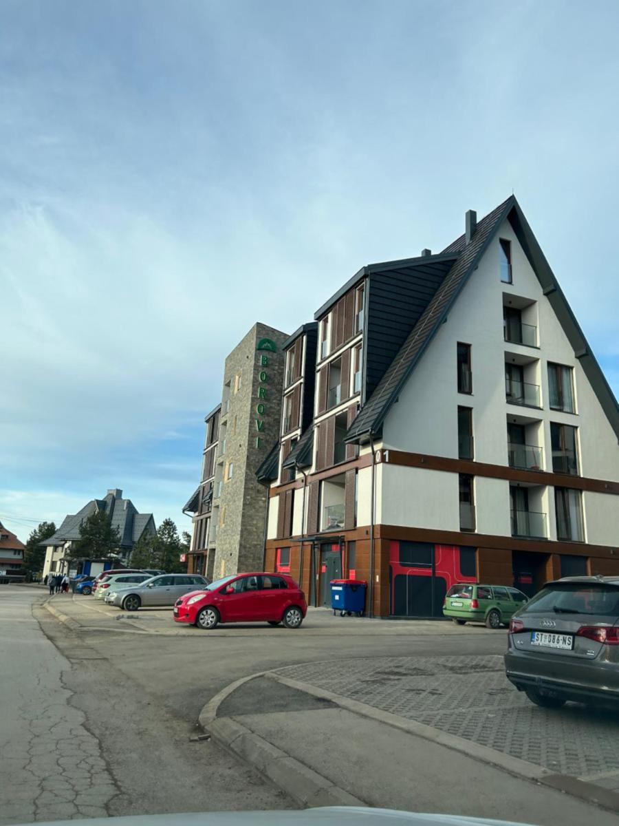 Apartman Krov Divcibare - Housity