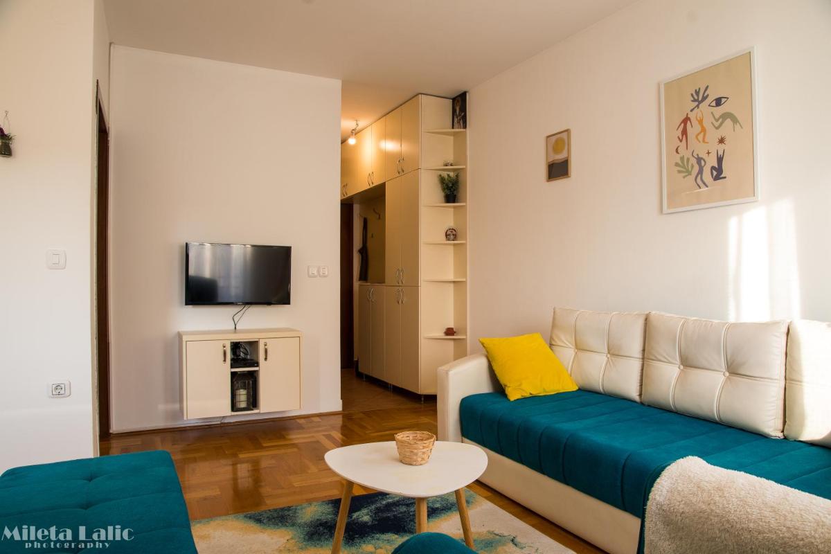 Sunny 412 apartment - Hizvo