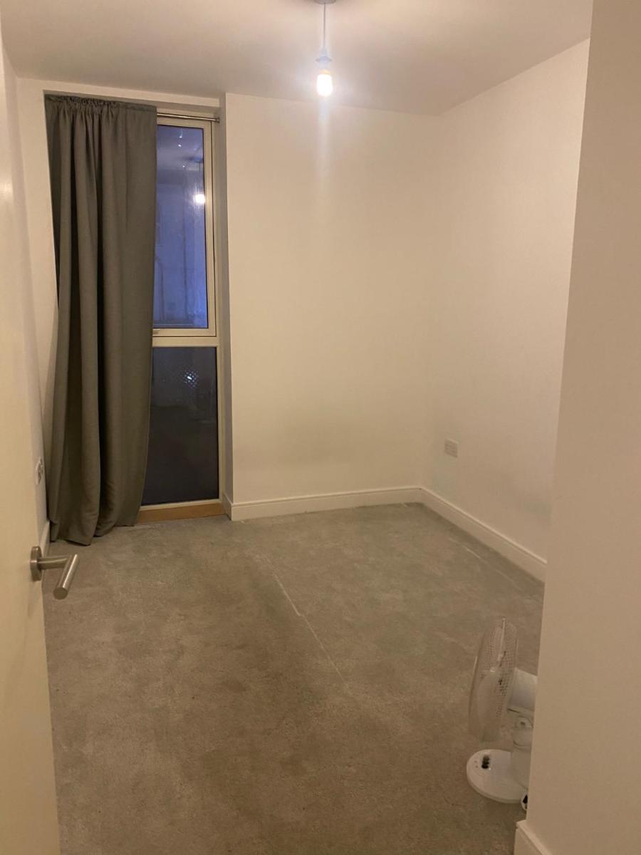 Luxury 2 Bedroom Apartment in London - Housity
