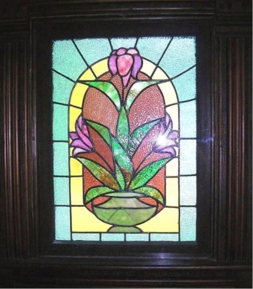 Historic River City Romance Licensed Historic - Housity