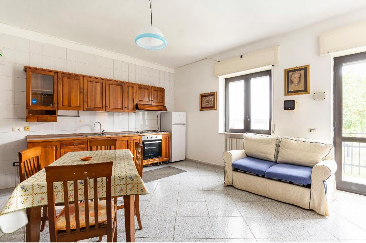 Napoli Appart.Esclusivo in Villa, Parco, Piscina - Housity