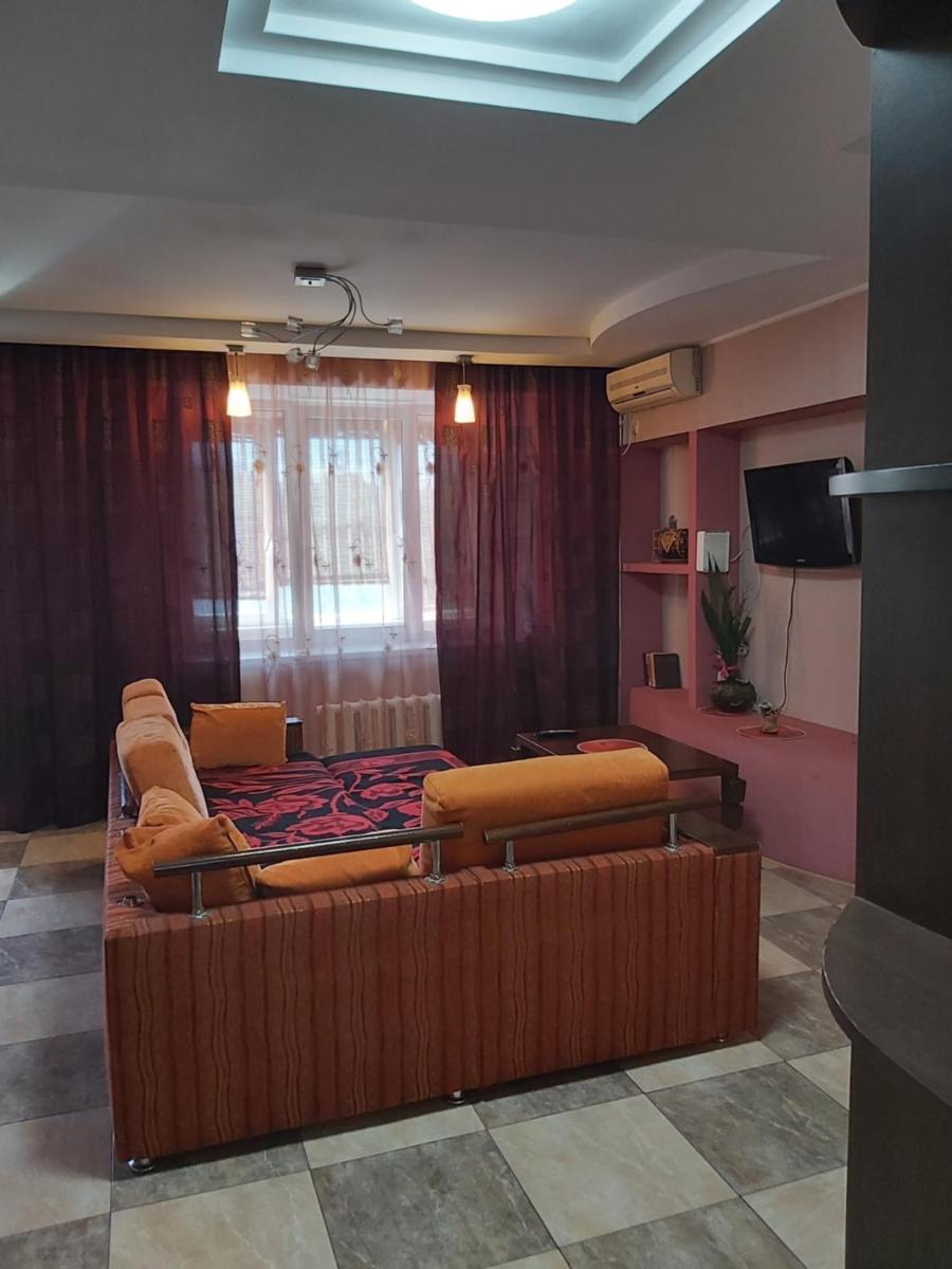 Apartment lux Chisinau Centr - Housity