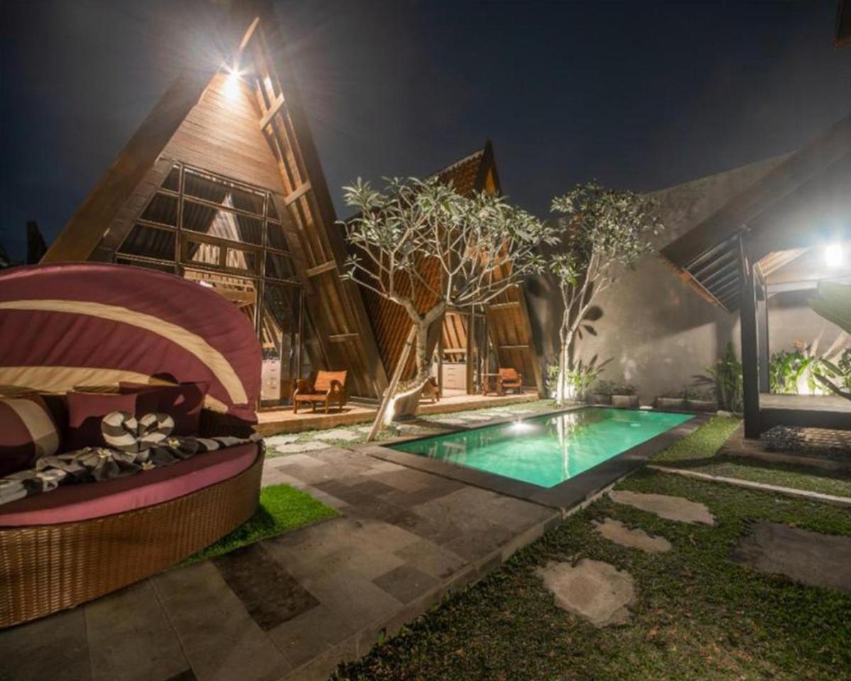 Rumah Kayu Tatiya Villa - Housity