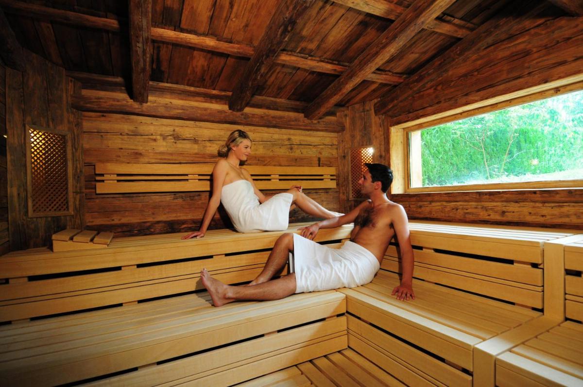 Clients de l'établissement Hostellerie Des Châteaux & Spa