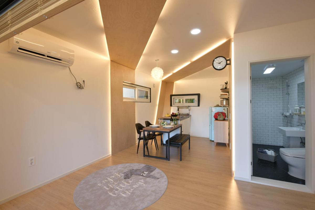 Tongyeong Amusing Story - Housity