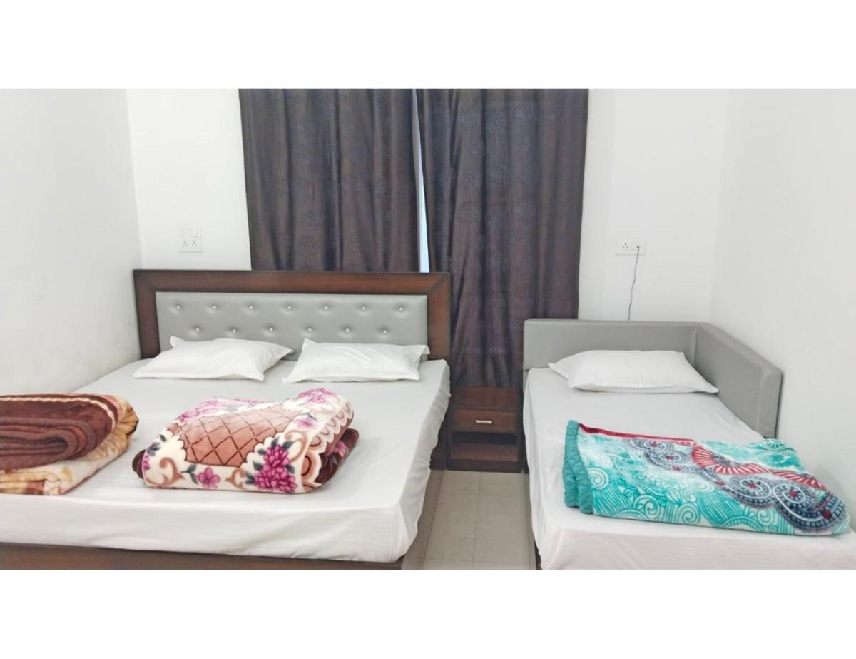 Hotel Chaar Vedas, Uttarkashi - Housity
