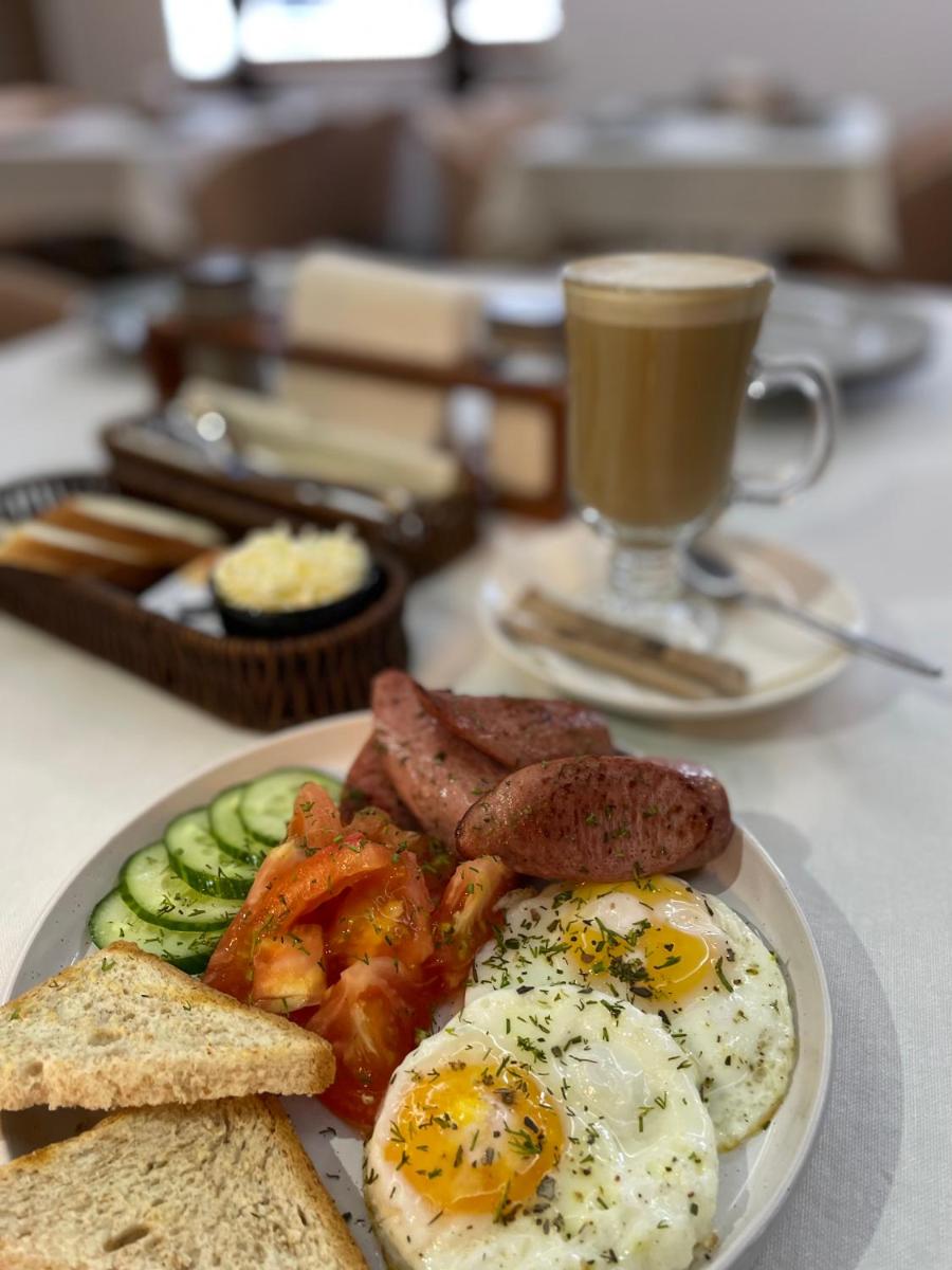 Sun Rise inn - Housity