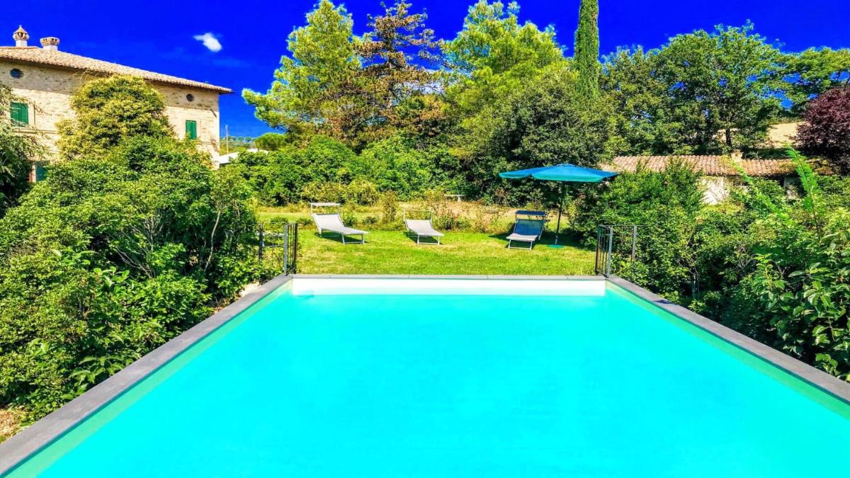 Leisure poolgreat views - exc villa, pool grounds - pool house - 11 guests - Housity