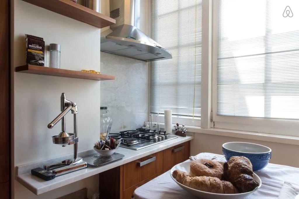 Vatican Ideal Apt for family/couple, a/c, Jacuzzi - Housity