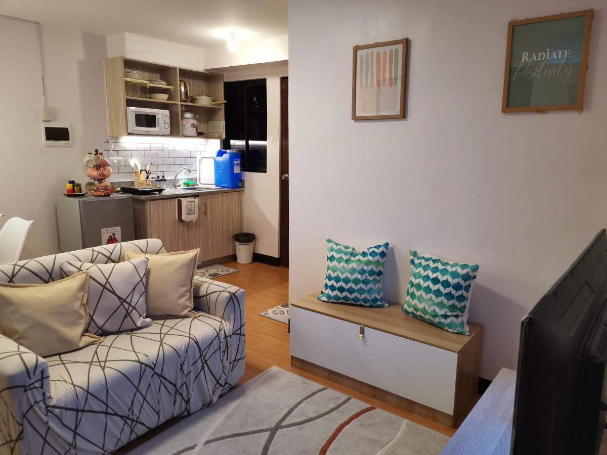 Castle Place Condo Staycation Marilao - Housity
