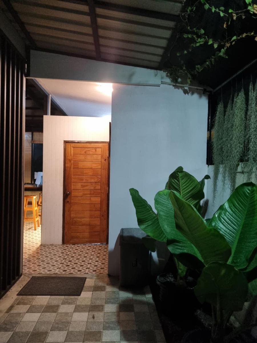 Backpack Hostel Kohyaoyai - Housity