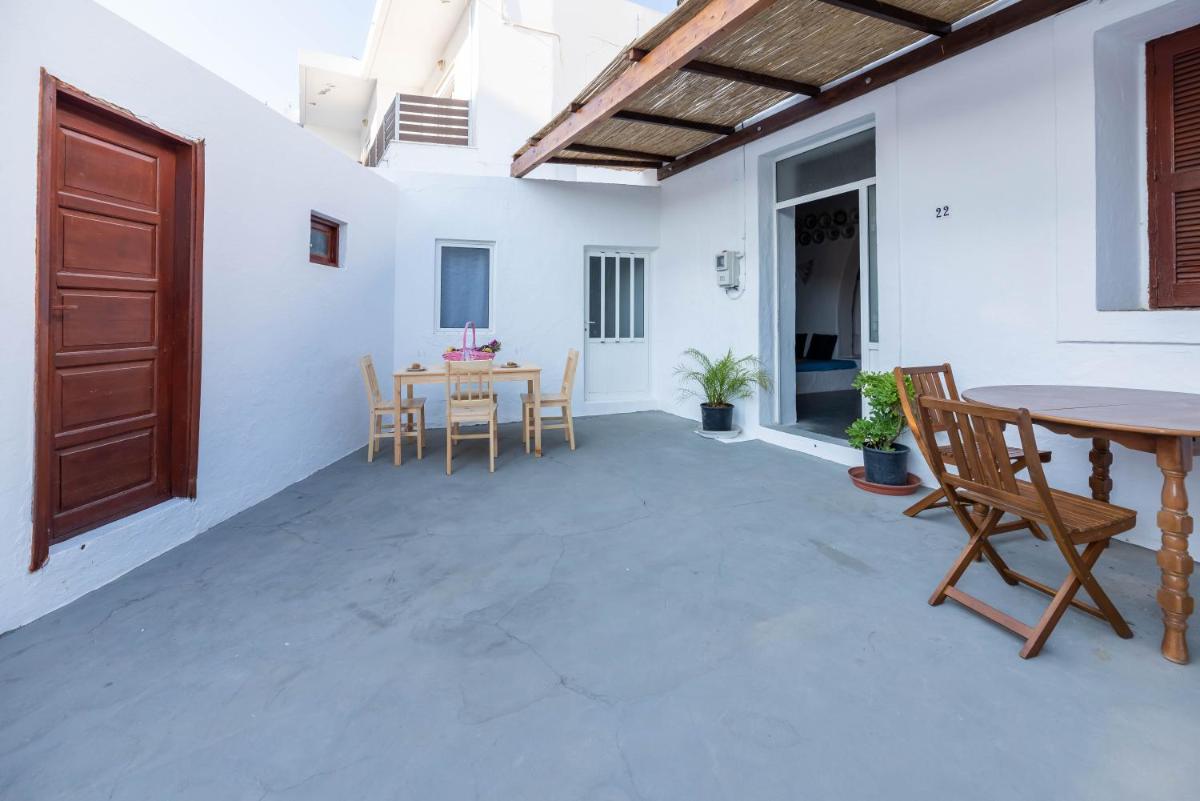 Ftieni Traditional House - Housity