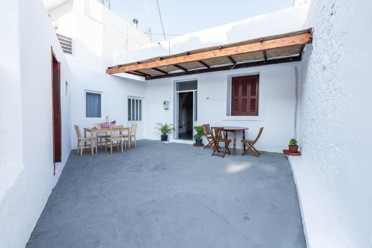 Suitetrails - Ftieni Traditional House