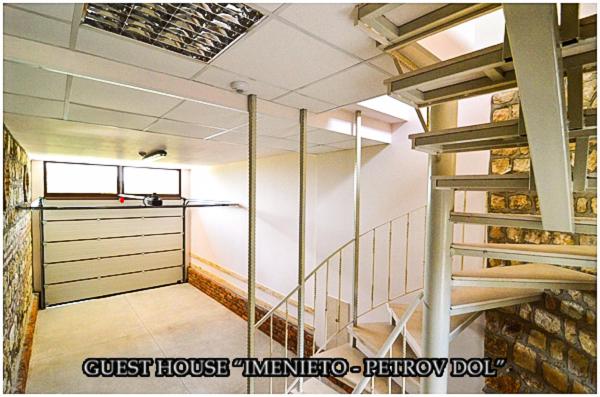 Imenieto - Housity