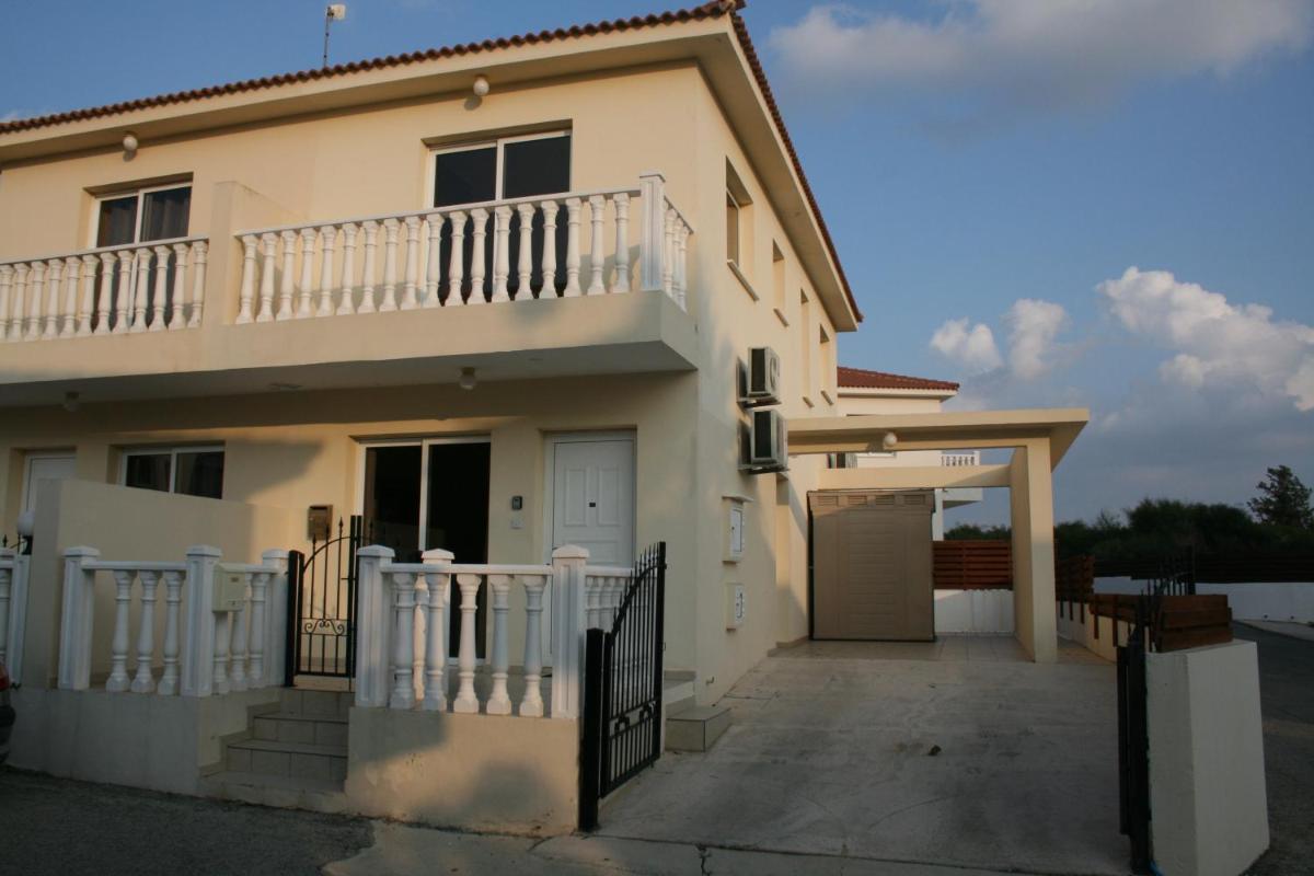 Nissi Villa - Housity