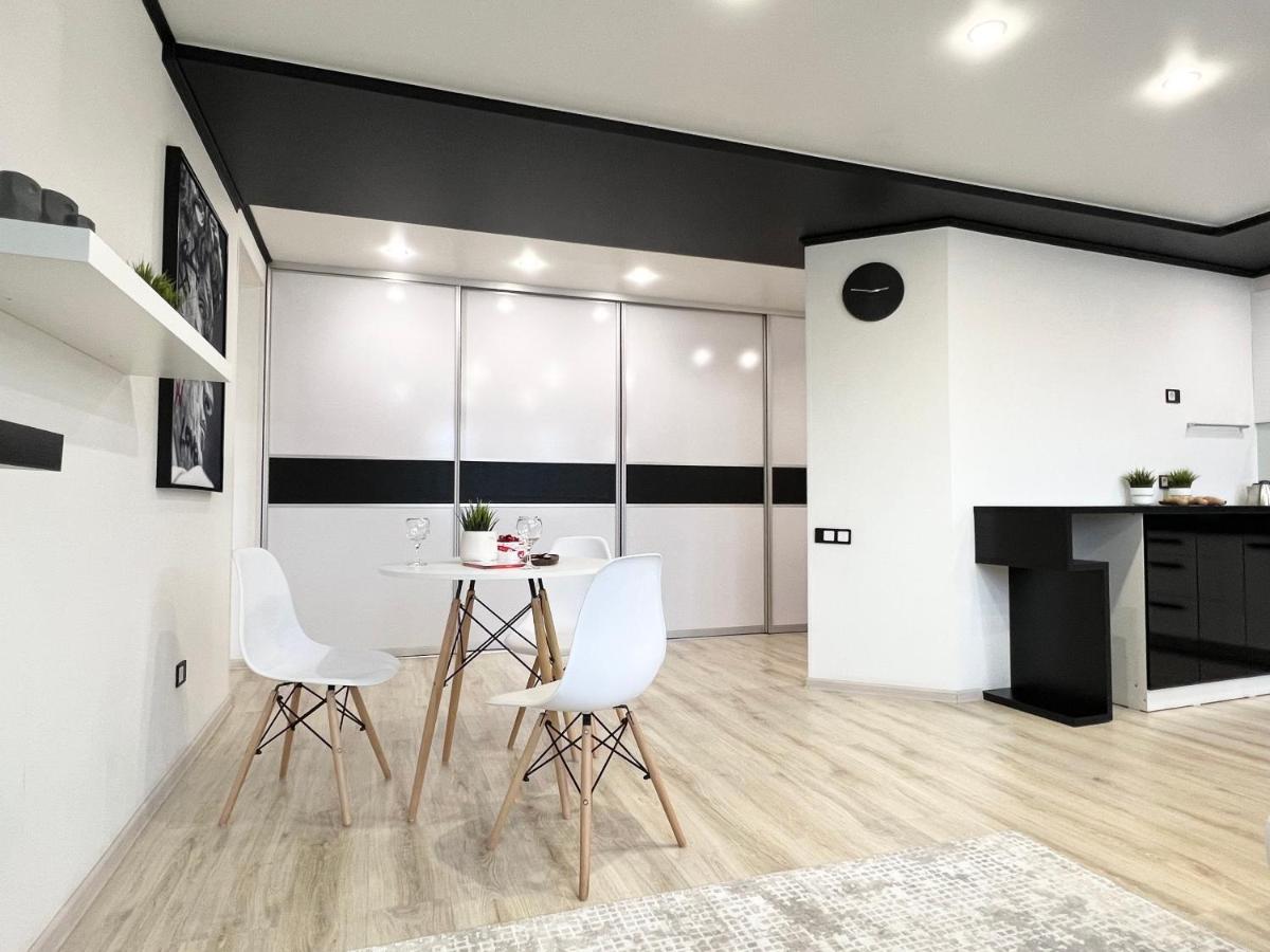 Апартаменты LUX + - Housity