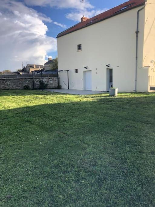 Proche Bioparc Maison avec jardin - Housity