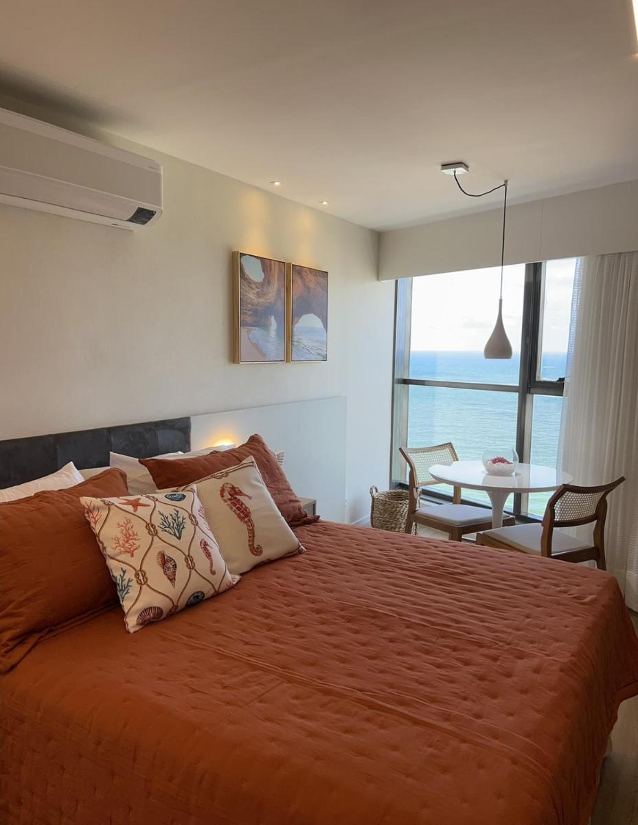 Flat Beira Mar Boa Viagem- Beach Class Internacional - Housity