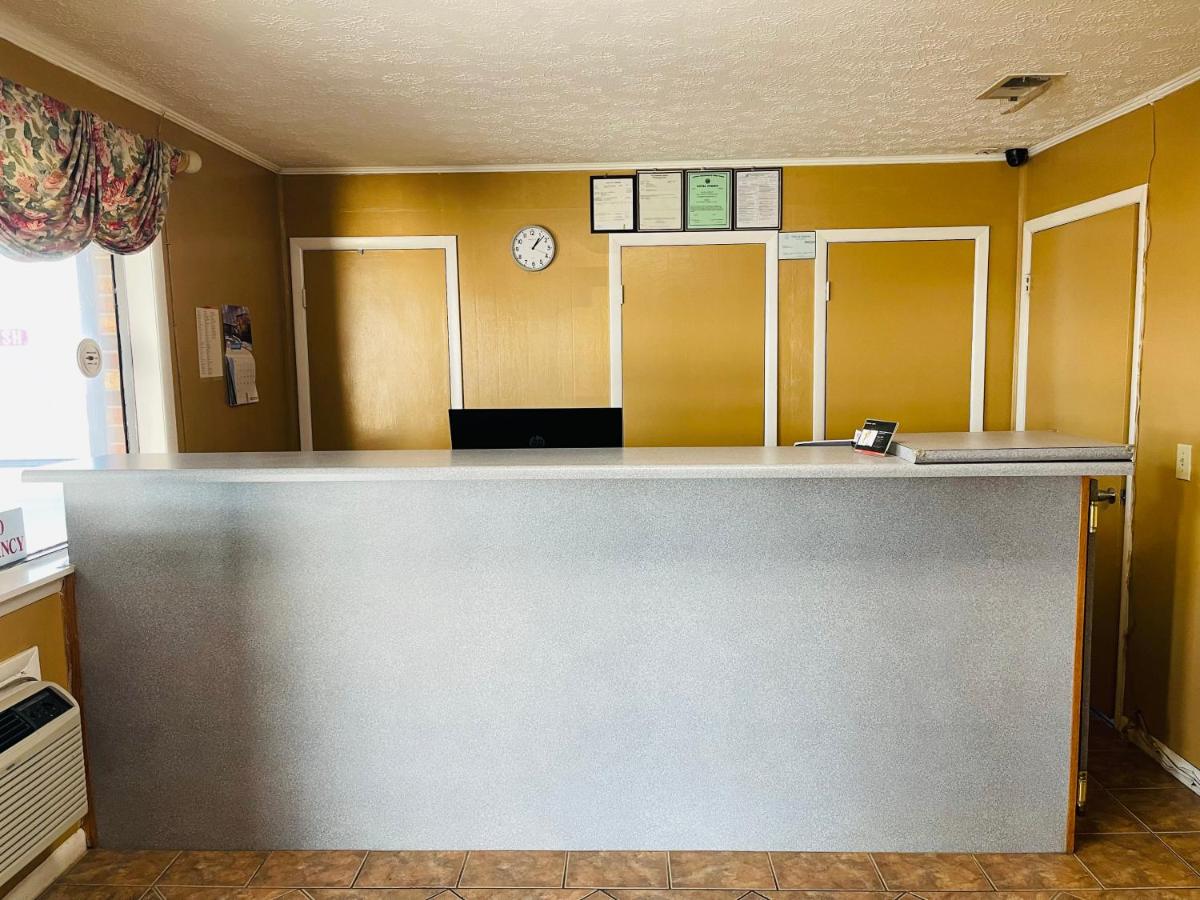 AMERICAN INN Stevenson - Housity